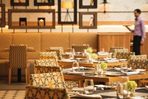 Movenpick Hotel Jumeirah Beach,Dubai Marina>>Dubai,5 star