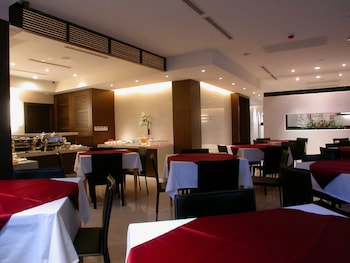 aqua bella hot spring hotel