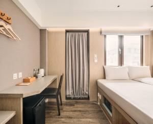 orange hotel ximen