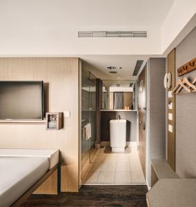 orange hotel ximen