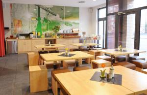 h hotel 4 youth berlin mitte