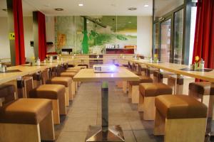 h hotel 4 youth berlin mitte