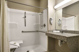 super 8 by wyndham san antonio alamodome area