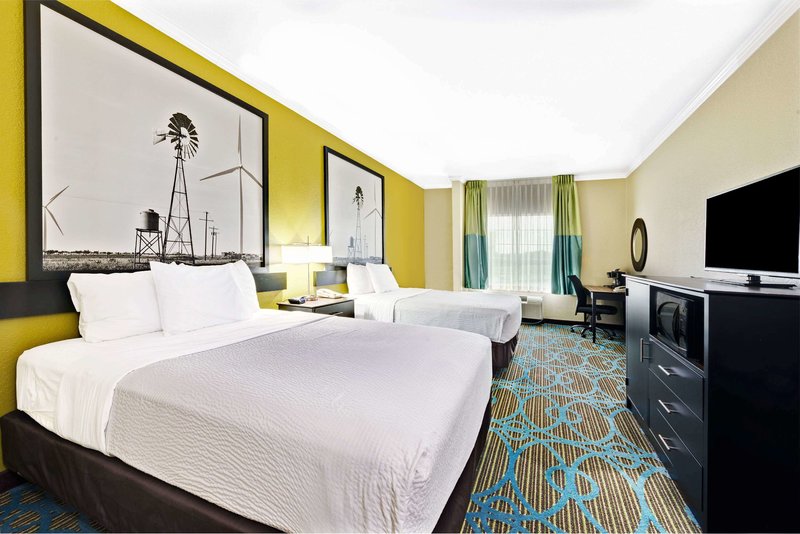 super 8 by wyndham san antonio alamodome area