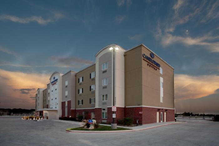 candlewood suites san antonio nw near seaworld an ihg hotel