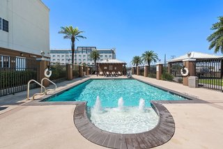 Extended Stay America Suites San Antonio North,21103 Encino Commons Blvd,3 star