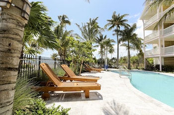 grassy flats resort and beach club