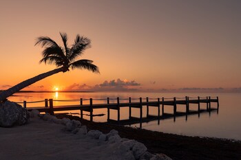 grassy flats resort and beach club