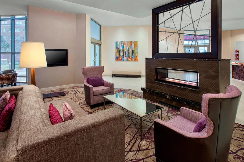 residence inn alexandria old town south at carlyle