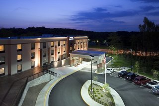 Hampton Inn & Suites Fort Belvoir Alexandria South,Fairfax>>Alexandria,3 star