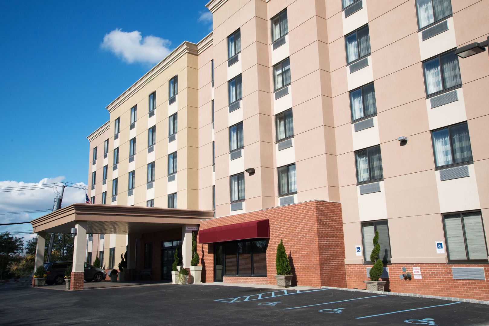 fairfield inn and suites by marriott new york staten island