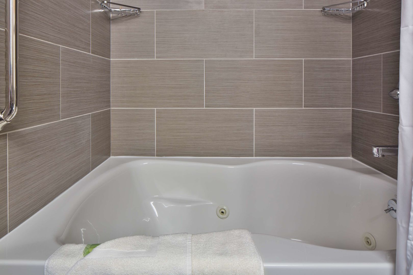 fairfield inn and suites by marriott new york staten island