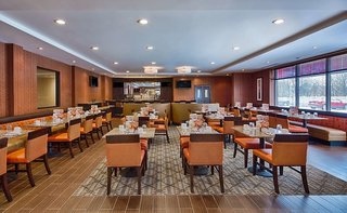 fairfield inn and suites by marriott new york staten island