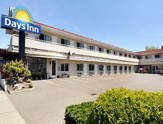 Days Inn By Wyndham Seattle North Of Downtown,Seattle>>Northgate,2 star