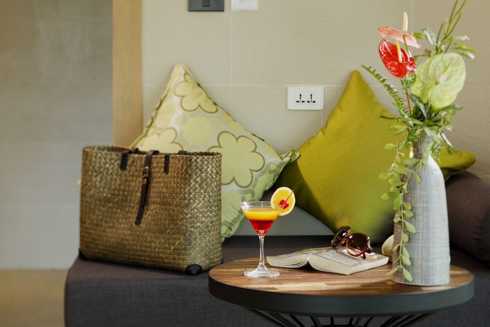 mandarava resort and spa karon beach