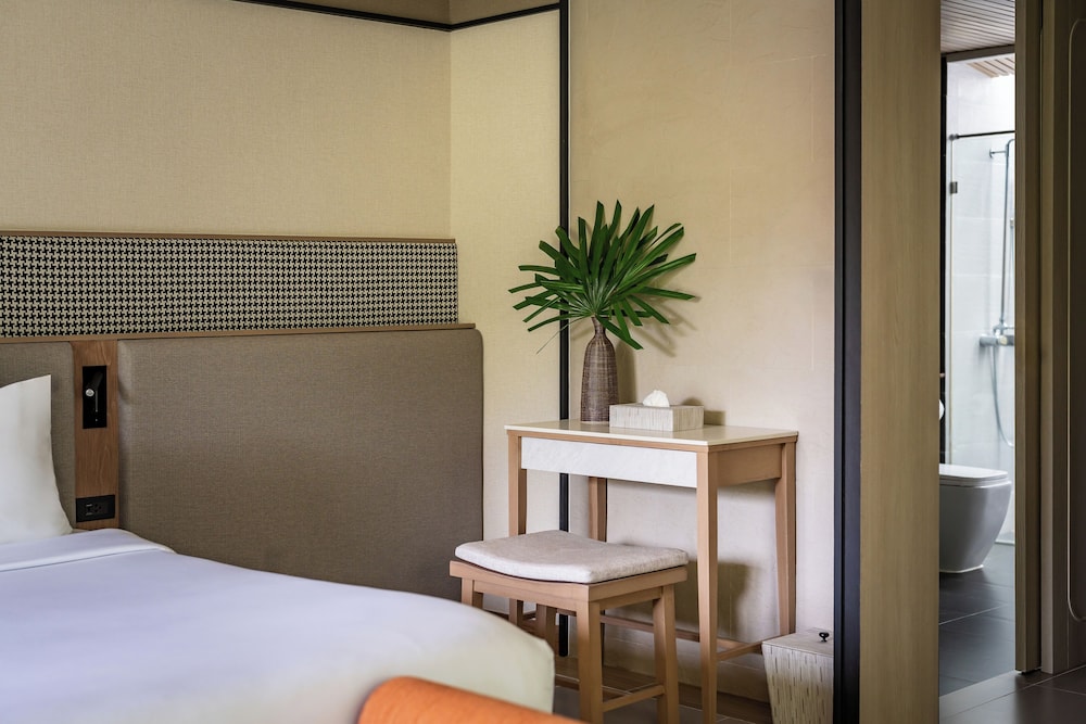 mandarava resort and spa karon beach