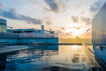 hallo patong hotel and restaurant