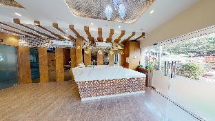 hotel hometown bandra kurla complex