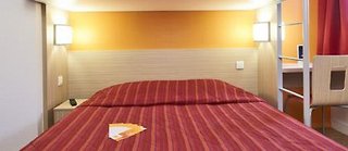 Premiere Classe Marne La Vallee - Saint Thibault Des Vignes,Marne-La-Vallee>>Chatres,1 star