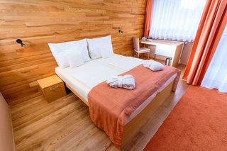 Hotel-Img