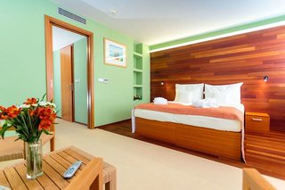 Hotel-Img