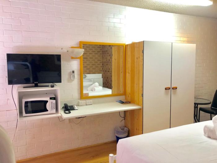 marco polo motor inn sydney