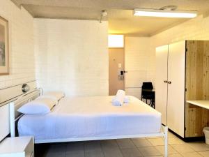 marco polo motor inn sydney