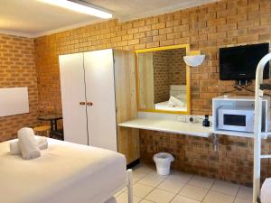 marco polo motor inn sydney