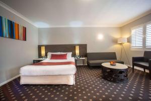 Ramada Hotel & Suites Sydney Cabramatta,Blaxcell>>Bankstown,4 star