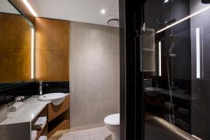 Mercure Sydney Liverpool,Catherine Field>>Camden Park,5 star