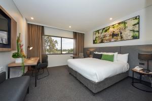Mercure Penrith,Greater Western Sydney>>Blaxland East,4 star