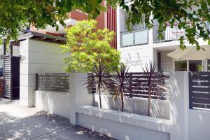 the blenheim randwick