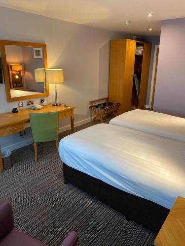 Hotel-Img