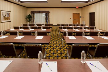 Holiday Inn Express & Suites Austin South-Buda,Buda>>Austin,3 star