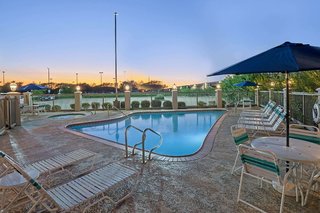 la quinta inn and suites by wyndham houston westchase