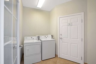 la quinta inn and suites by wyndham houston westchase