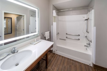la quinta inn and suites by wyndham houston nw beltway8 westrd