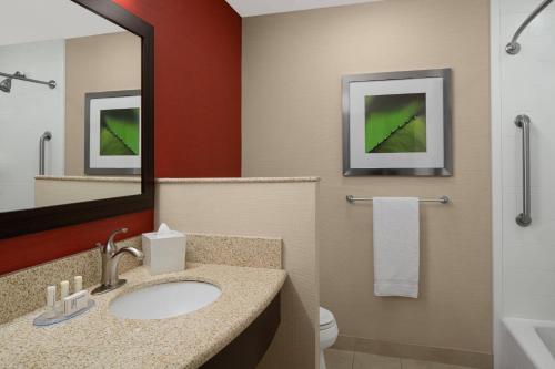 courtyard houston kingwood