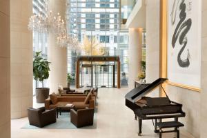 Hyatt Vancouver Downtown Alberni,Grand Boulevard>>Vancouver,5 star