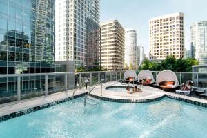 Hyatt Vancouver Downtown Alberni,Grand Boulevard>>Vancouver,5 star