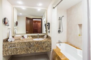 Bluebay Grand Esmeralda All Inclusive,Playa Del Carmen>>Cancun,4 star