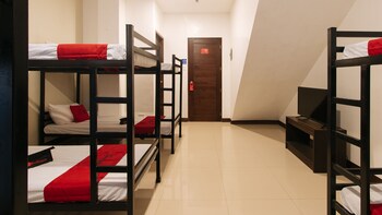 reddoorz golite washington hostel