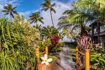 the mauian boutique beach studios on napili bay