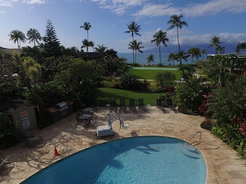 The Mauian - Boutique Beach Studios On Napili Bay,Near Kapalua Beach,3 star