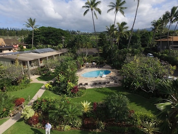 the mauian boutique beach studios on napili bay