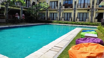 the aromas of bali hotel and residence