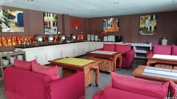 the aromas of bali hotel and residence