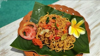 the aromas of bali hotel and residence