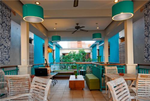 the green zhurga suites