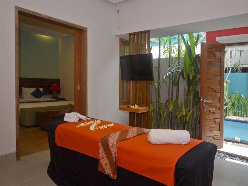 the green zhurga suites